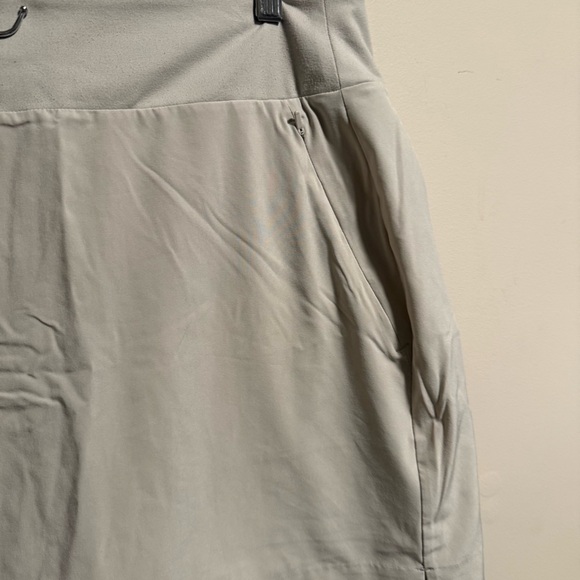 Athleta Soho Skort in Abalone Grey- Size 14 - Picture 5 of 8